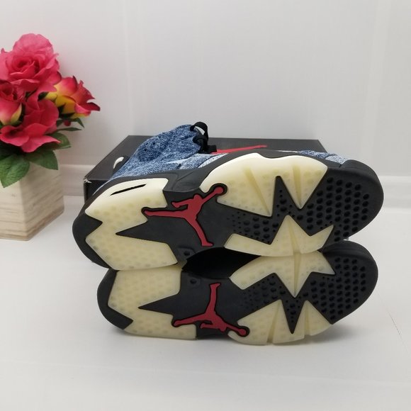 Jordan 6 Retro Washed Denim - Picture 2 of 6